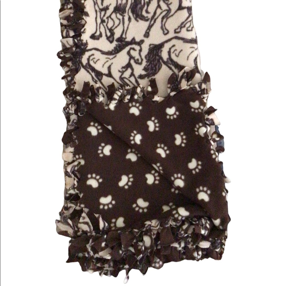 Reversible Fleece Throw Horses Paws Brown Tan Western Cowboy